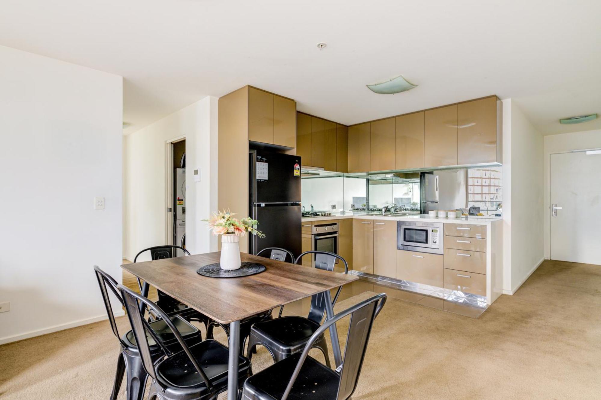 Mega Style Apartments Mainpoint Melbourne Room photo